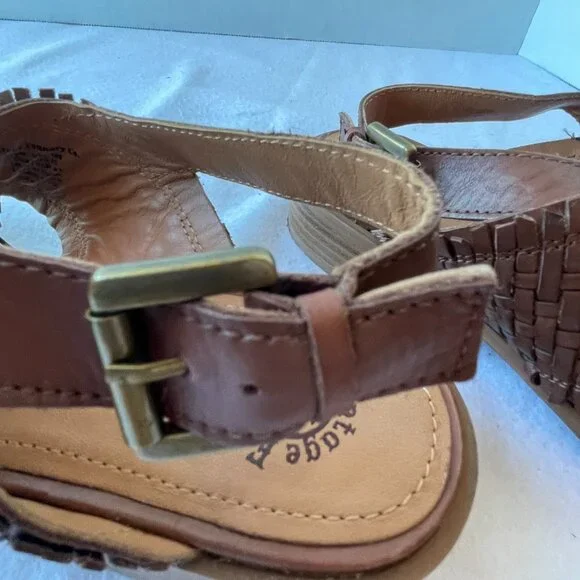 Vintage Foundry Co.  Slingback Strappy Sandals - Picture 10 of 13